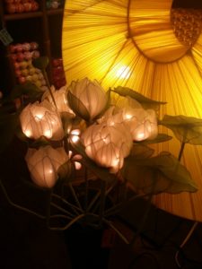 蓮の花ランプ